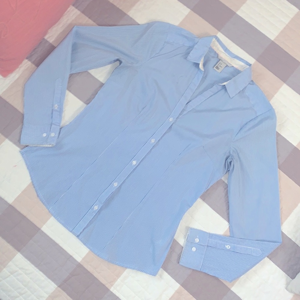 H&M Blouse 👚